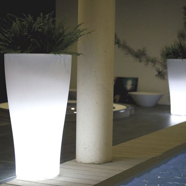 lighted outdoor planters