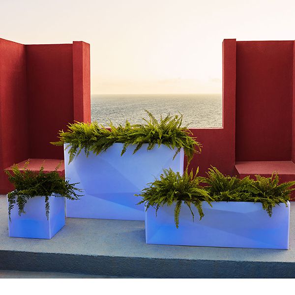 lighted outdoor planters